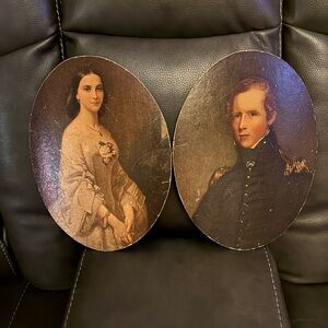 Vintage Oval Portrait Set